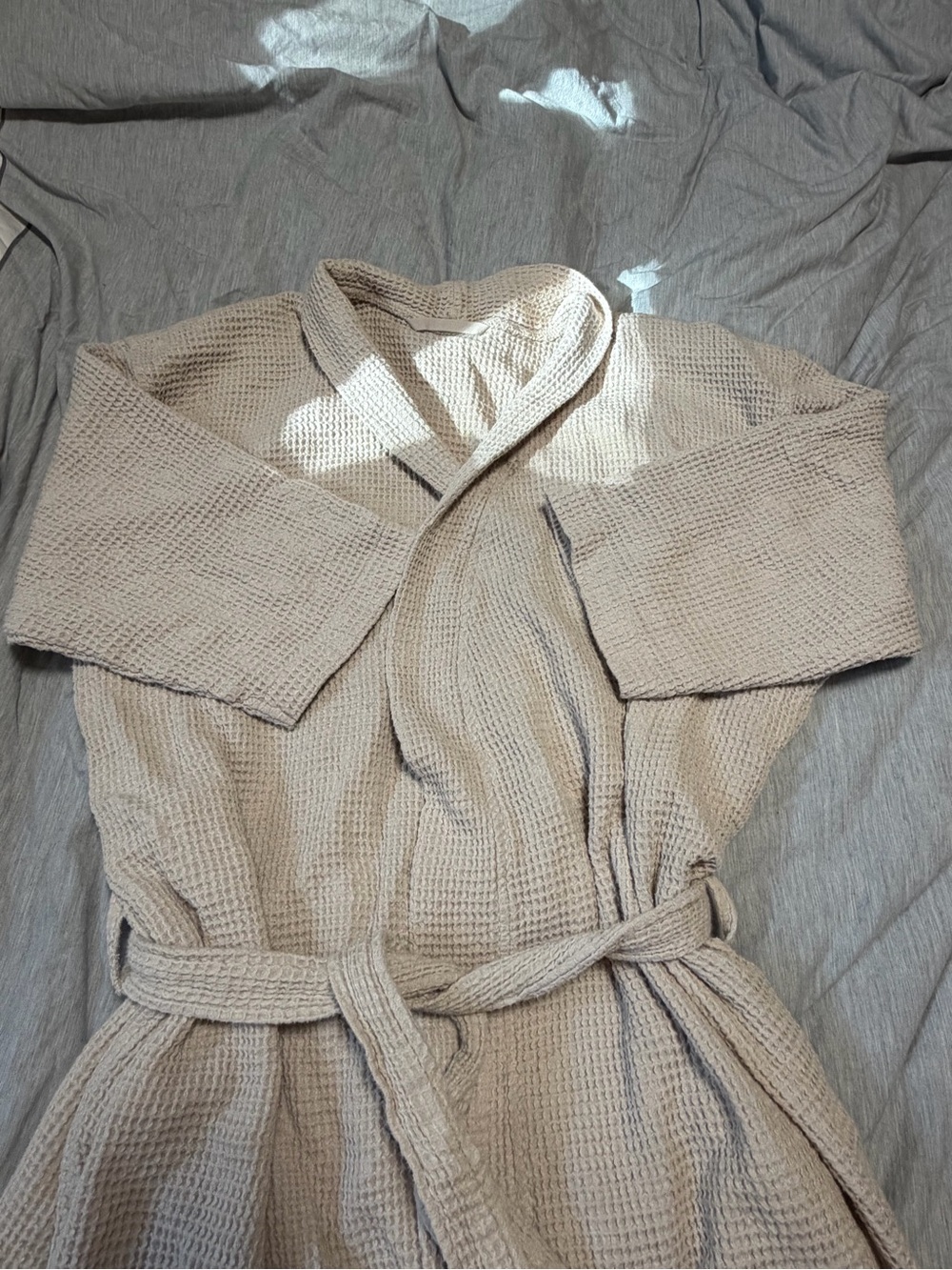 Cream Waffle Knit Robe Size Small - Picture 2 of 3